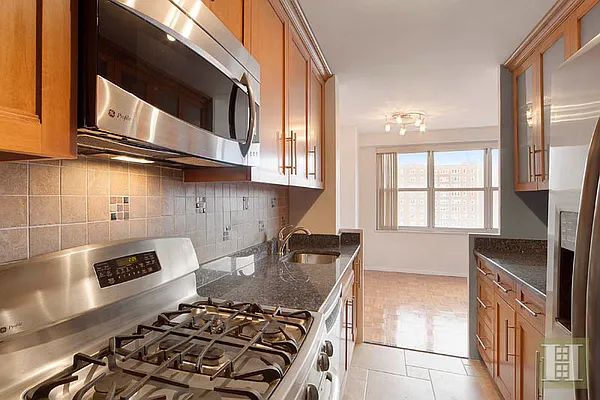 Sold by Halstead Real Estate | media 18