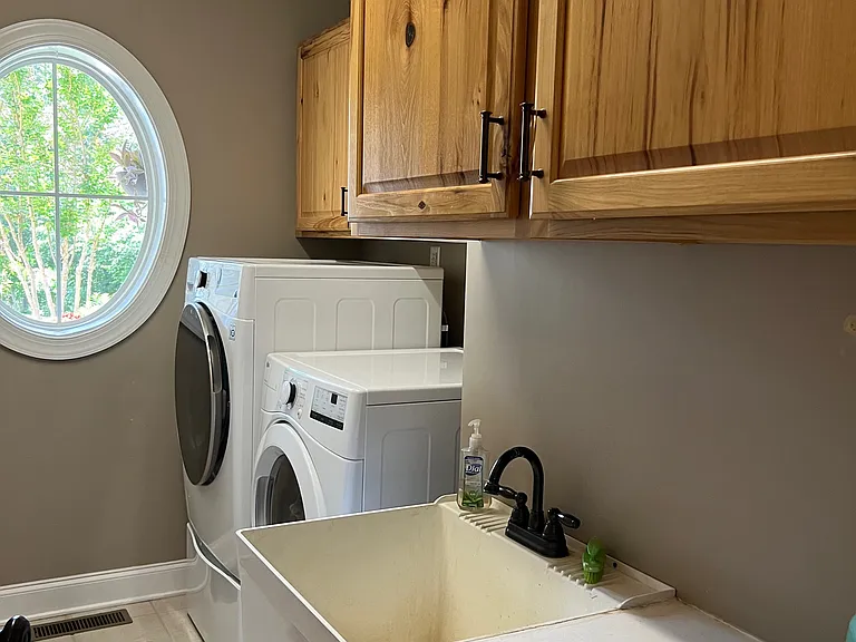 3609 Ridgecroft Dr — Photo 30