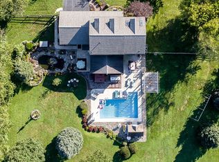 28 Homestead Dr, Leesport, PA 19533