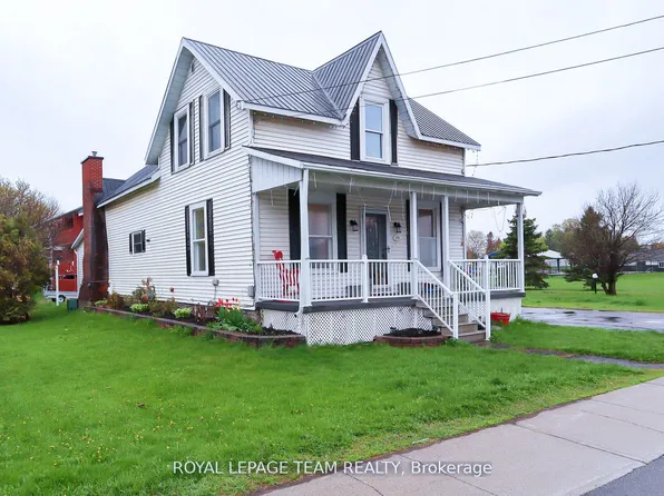 573 Main St W, North Dundas, ON K0C 2K0