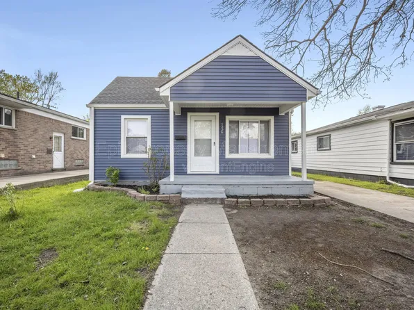 4336 Howe Rd, Wayne, MI 48184