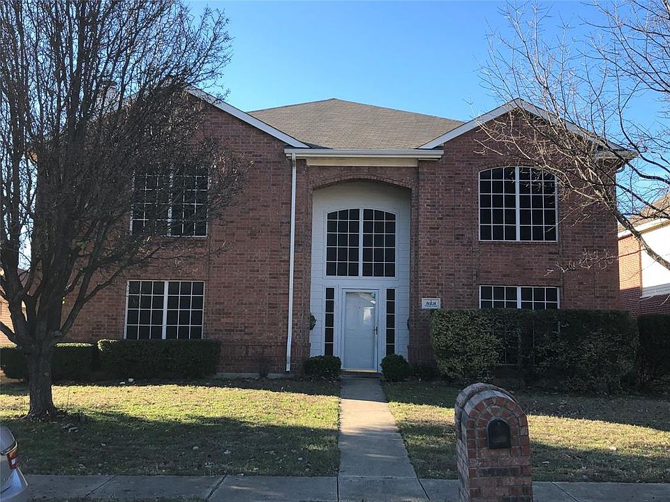 1st image of 523 Pecan Leaf Dr