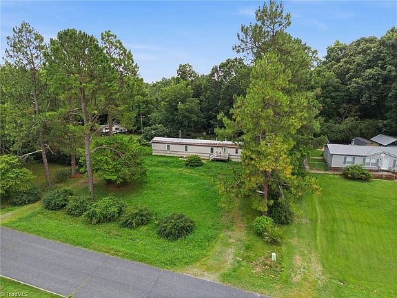 5th image of 4748 Woodvery Dr