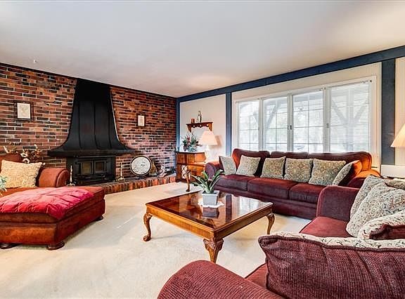 3rd image of 11301 Glen Arbor Ter