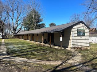 1638 Brookside Dr, Erie, PA