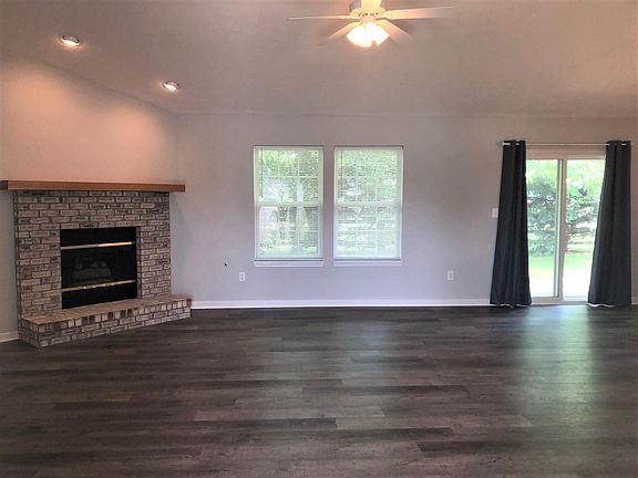 2nd image of 108 Barnwell Dr