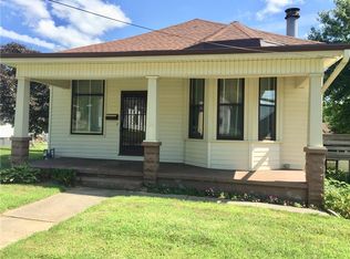 1908 Pacific St, Saint Joseph, MO 64503