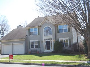 2183 Hannahs Ln, Bethlehem, PA 18020