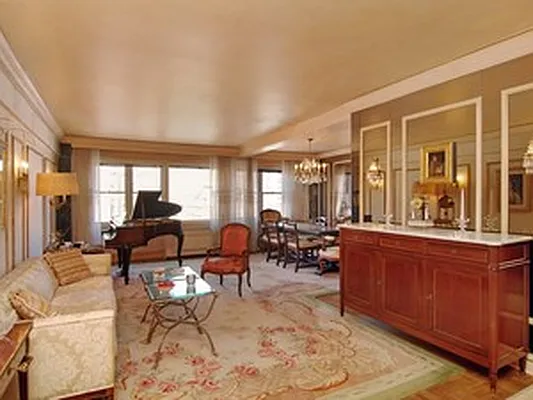 Sold by Corcoran | media 6