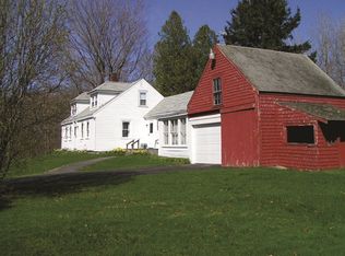 31 Old Rockland St, Rockport, ME 04856
