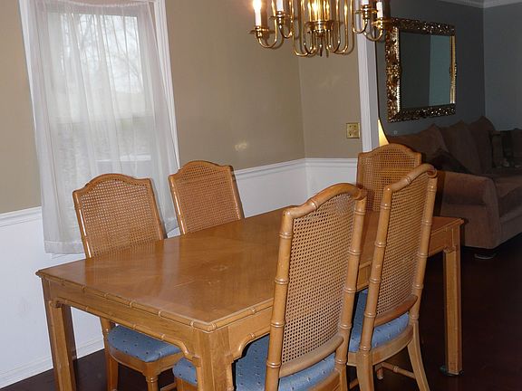 5th image of 118 Catalpa Dr