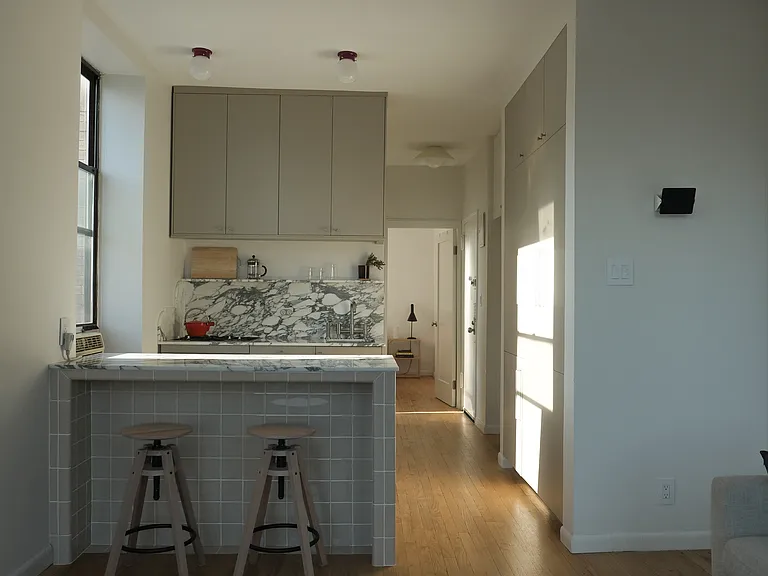 214 Mulberry St #6B — Photo 3