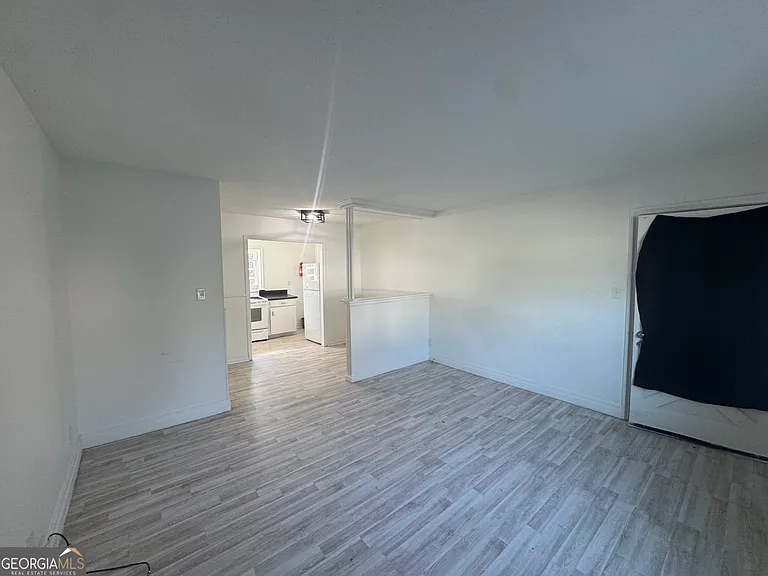 324 N Main St #2 — Photo 3