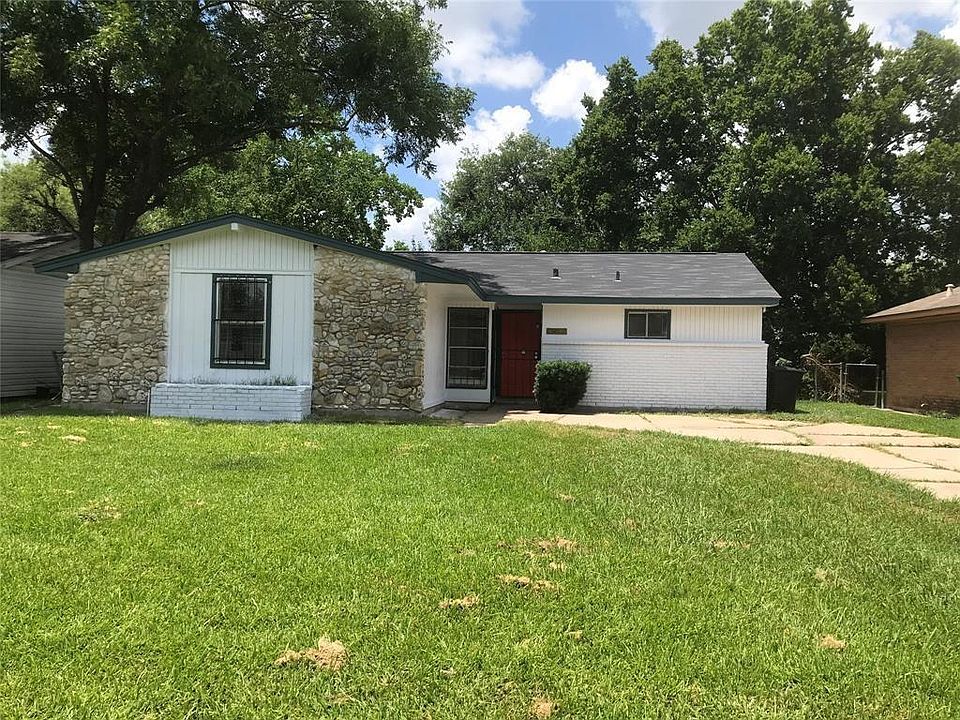 1st image of 5303 Dumore Dr