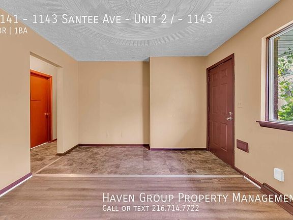 3rd image of 1141-1143 Santee Ave Unit 2/1143