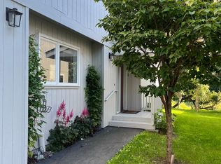 1920 Parkview Cir, Anchorage, AK 99501