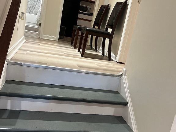 5th image of 50 Catoctin Ct