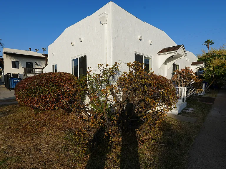 3815-19 Villa Ter #1 — Photo 12