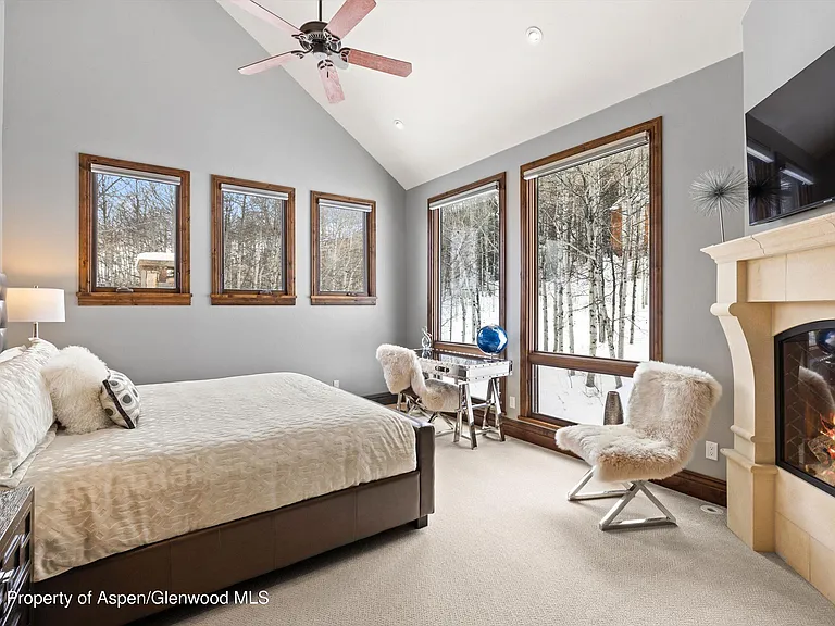 435 Faraway Rd — Photo 17