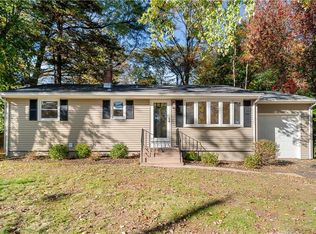 110 William St, North Haven, CT 06473
