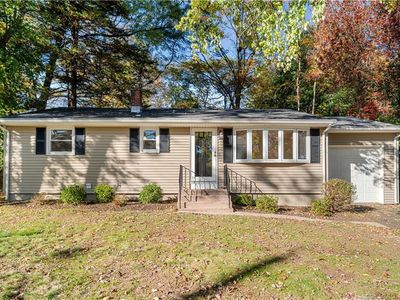 110 William Street, North Haven, CT, 06473