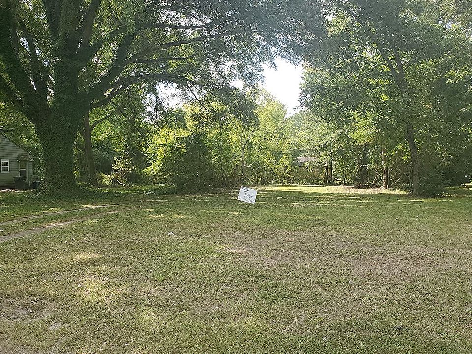 Building lot. 50 x 140