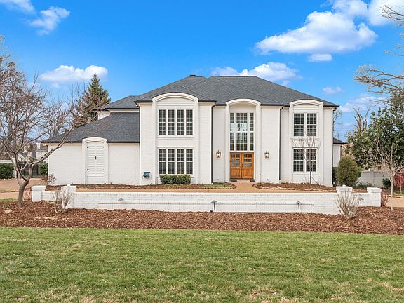 5th image of 5114 Woodland Hills Dr