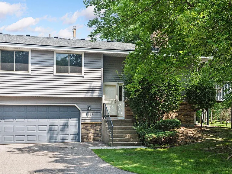 1042 Pontiac Ln #1042 — Photo 7