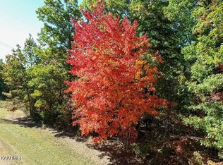 Tower Rd, Monterey, TN 38574