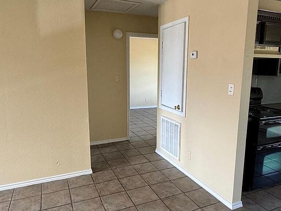 5th image of 3236 Coffee Port Rd APT F