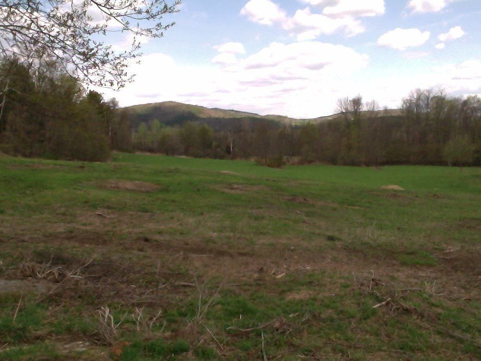 2nd image of 19 Hartley Hill Rd S