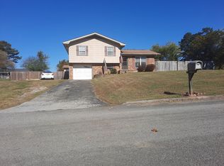 511 Cone Dr, Fort Oglethorpe, GA 30742