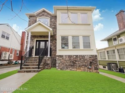 690 Oakland Ave, Staten Island, NY, 10310