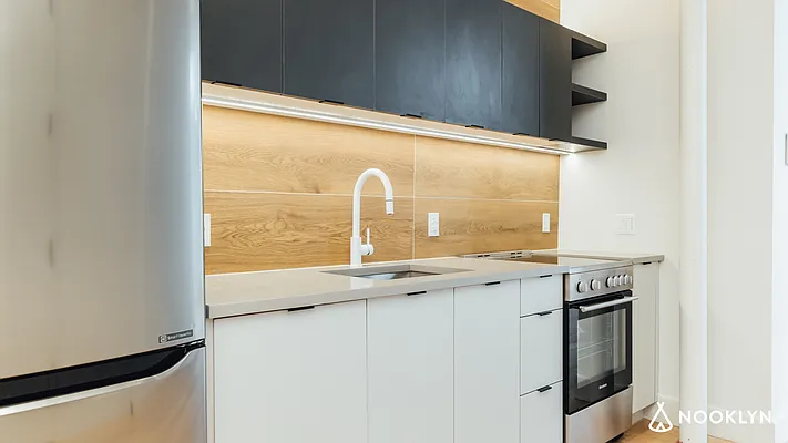 Rented by Nooklyn NYC LLC | media 51