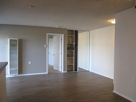 2nd image of 319 N Broadway APT 109