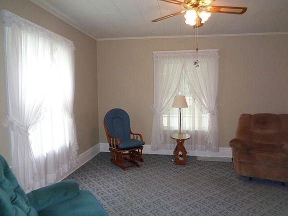 2nd image of 7 Bentley Ave