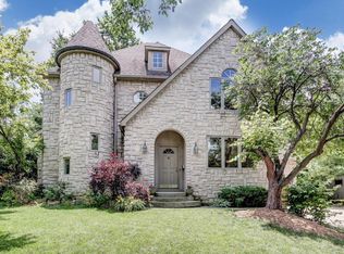 2669 Fishinger Rd, Columbus, OH 43221