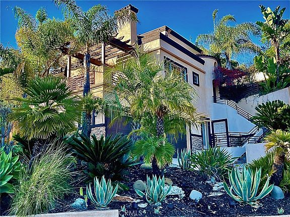 3rd image of 2176 Santa Ynez Ave
