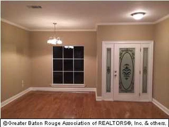 2nd image of 2072 Benedetto Ln