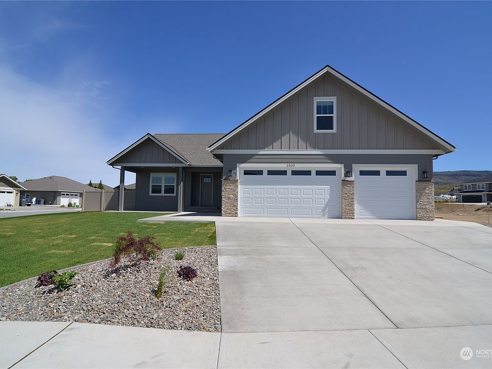 1st image of 2532 Plateau Drive