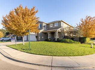 7204 Rhapsody Ln, Hughson, CA 95326