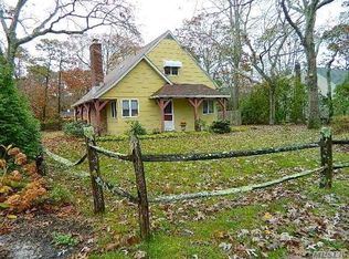 96 Wakeman Rd, Hampton Bays, NY 11946