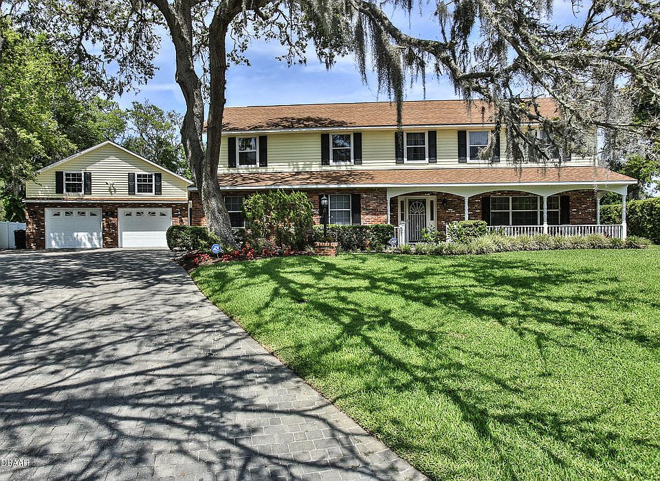 1st image of 29 Oakmont Cir