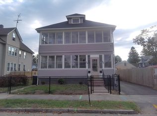 46 Mooreland St, Springfield, MA 01104