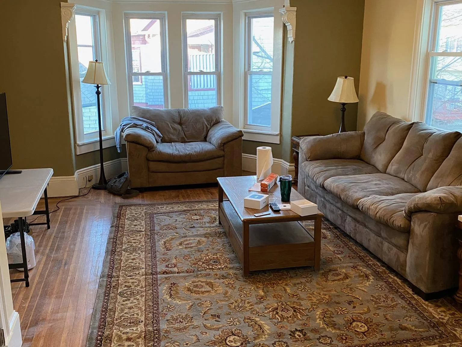 5 bed, 1900 sqft, $4,000 — Photo 3