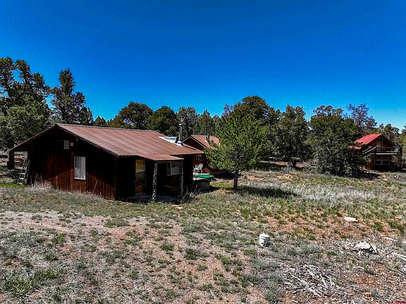 4th image of 907 Mesa Drive