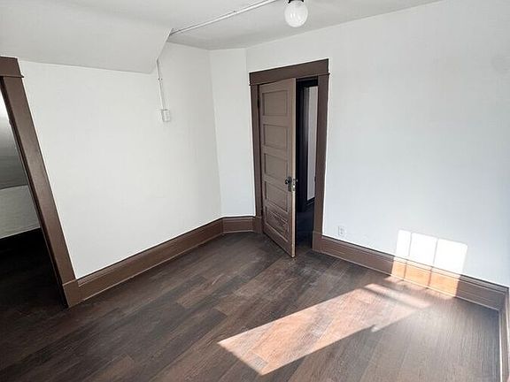 3rd image of 1021 Charles Ave #2