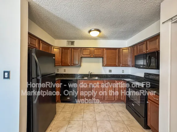 9123 Spyglass Pl APT C, Charlotte, NC 28214