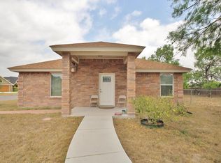 1523 Blake St, Mission, TX 78572
