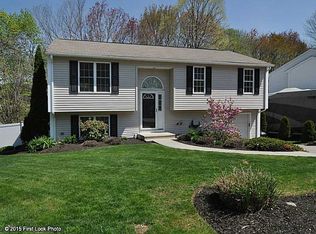 2 Sturbridge Way, West Warwick, RI 02893